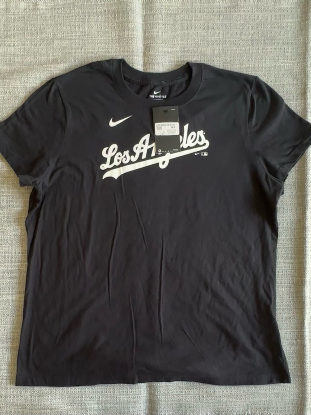 Women’s Nike Los Angeles Dodgers Bellinger Short Sleeve Tee Black XL